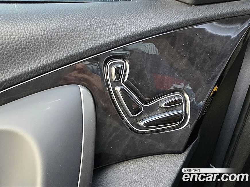 Hyundai Grandeur 2017