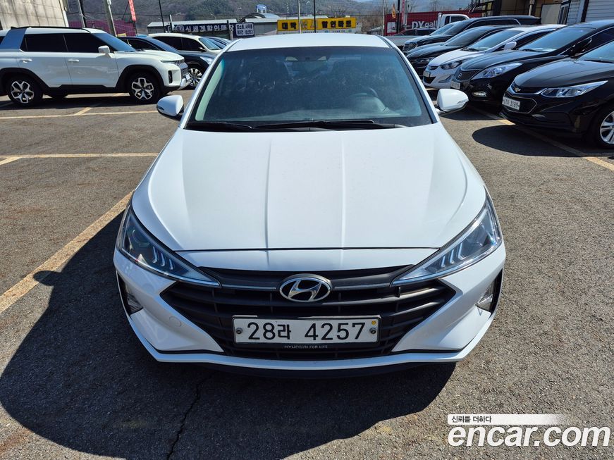 Hyundai AVANTE 2019