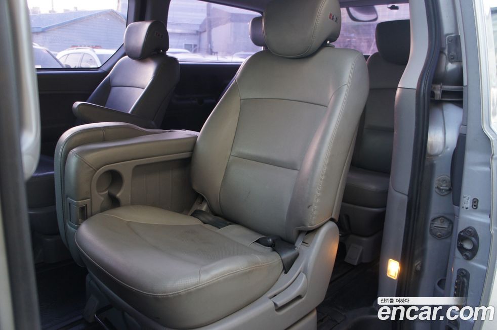 Hyundai Starex 2015