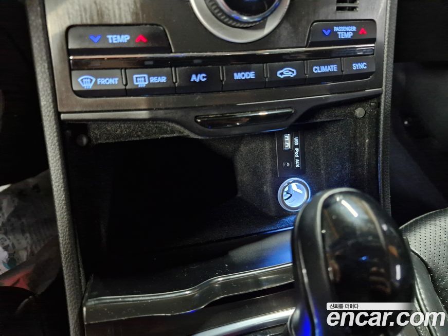 Hyundai Grandeur 2016