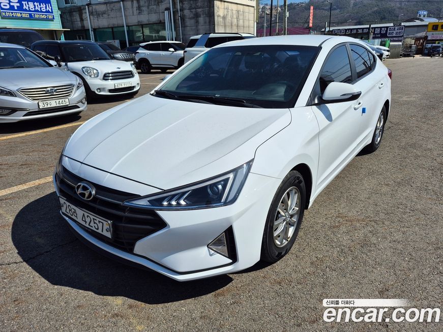 Hyundai AVANTE 2019