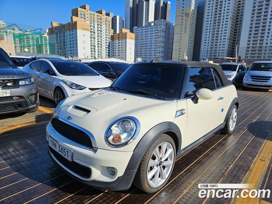 Mini Cooper Convertible 2012