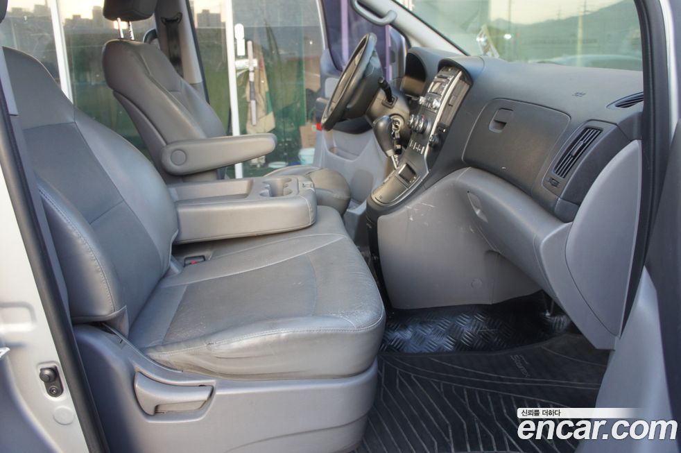 Hyundai Starex 2015