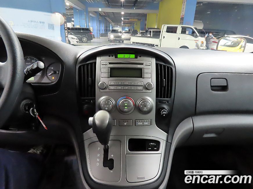 Hyundai Starex 2015