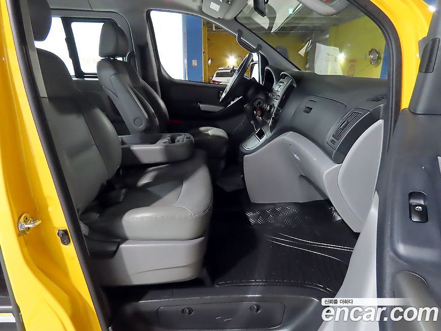 Hyundai Starex 2015