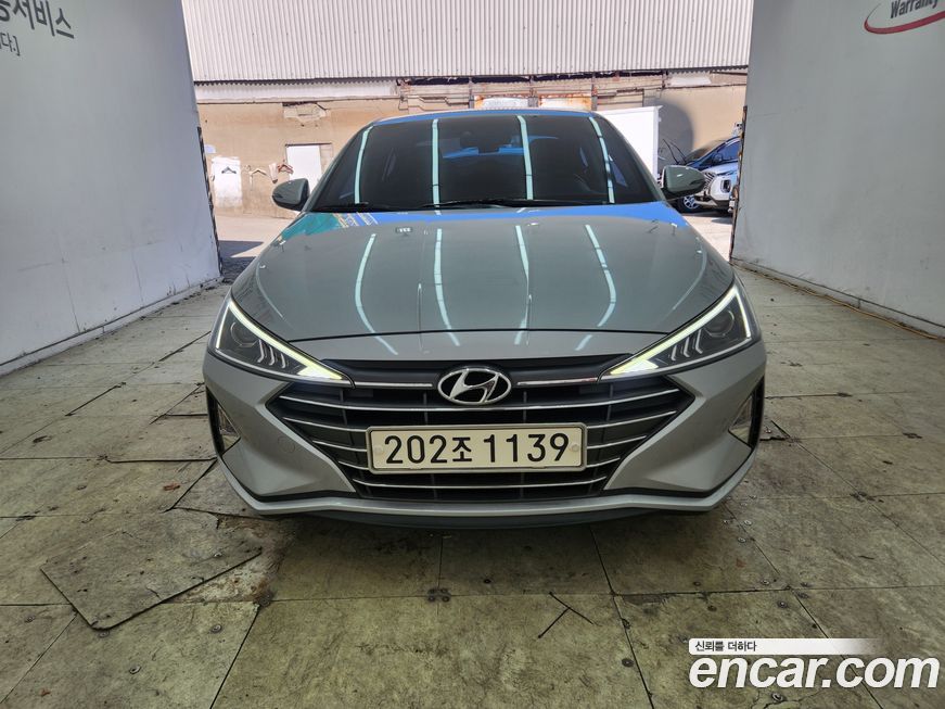 Hyundai AVANTE 2020