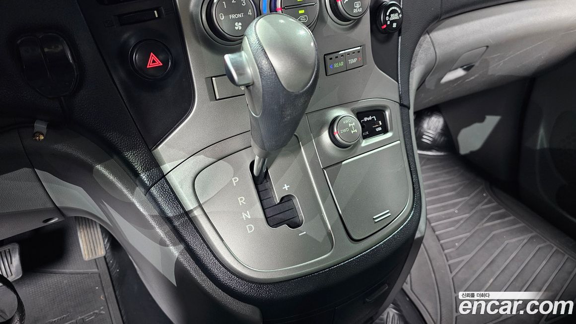 Hyundai Starex 2015