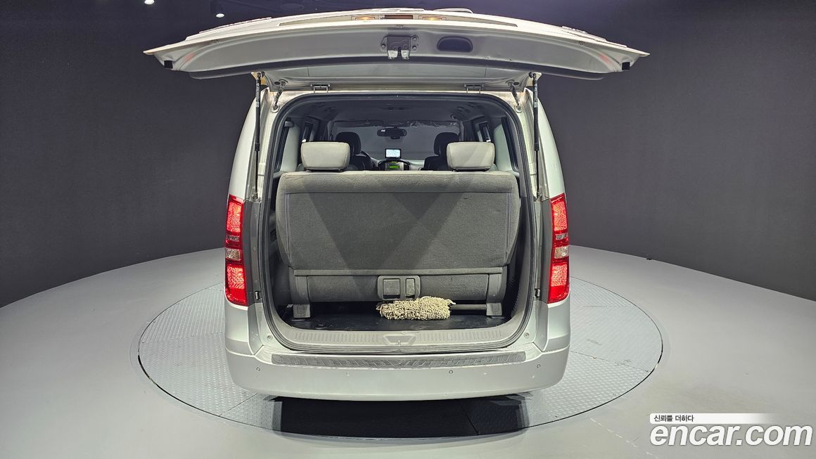 Hyundai Starex 2015