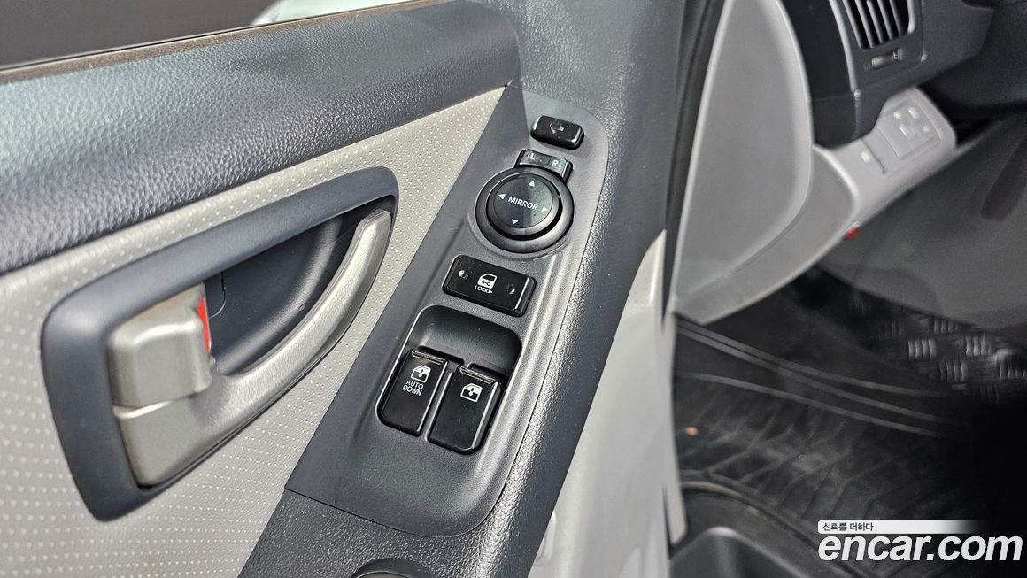Hyundai Starex 2015
