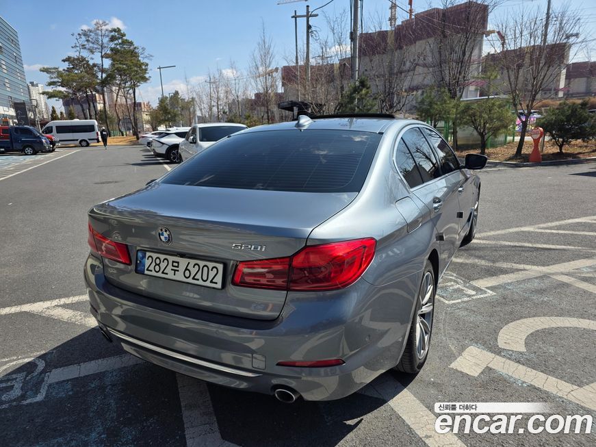 BMW 5-Series 2018