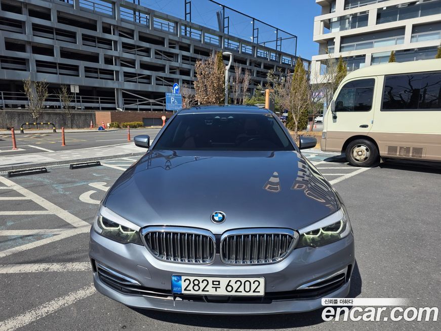 BMW 5-Series 2018