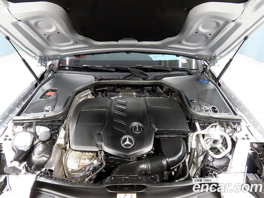 Mercedes-Benz E-Class 2017
