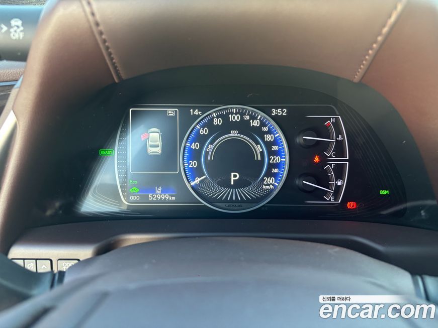 Lexus ES 2019