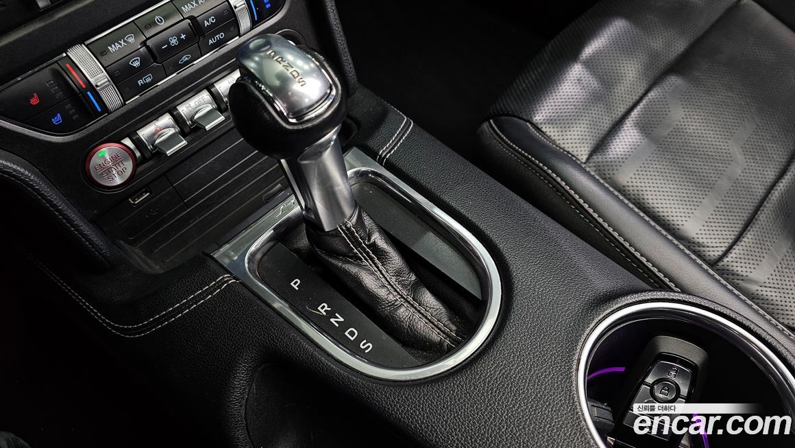 Ford Mustang 2021