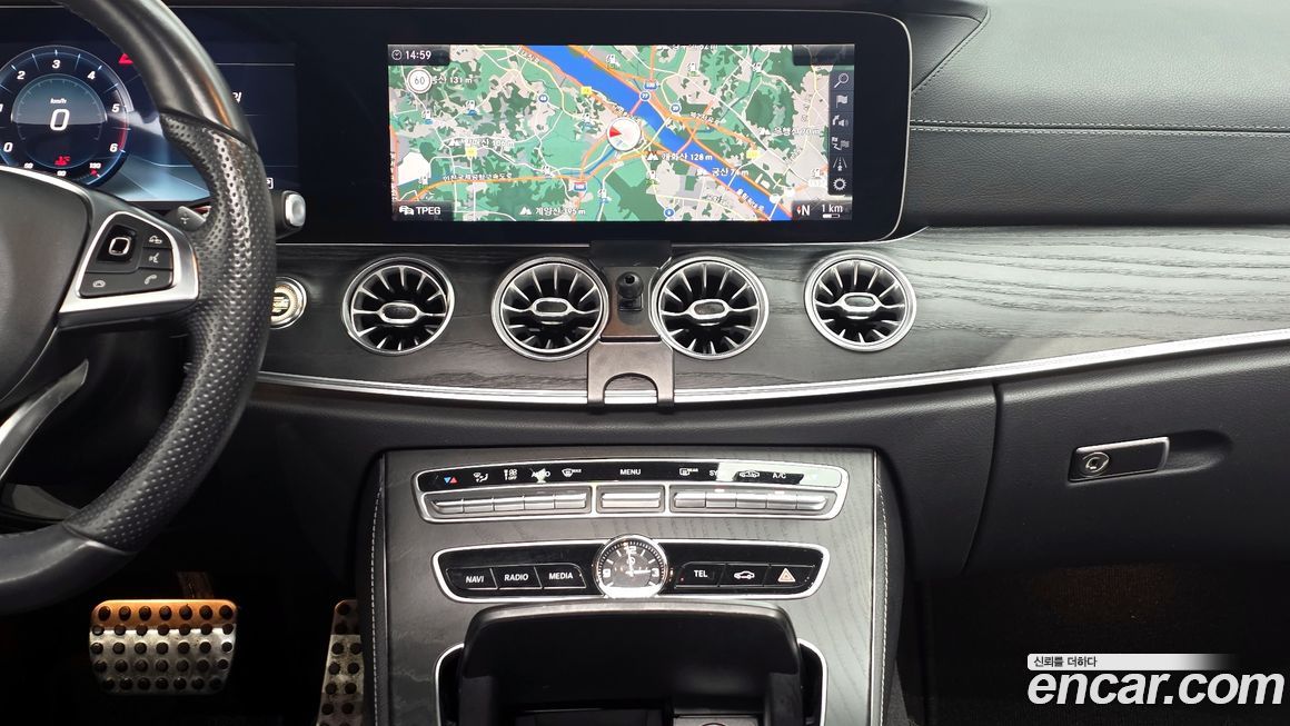 Mercedes-Benz E-Class 2017