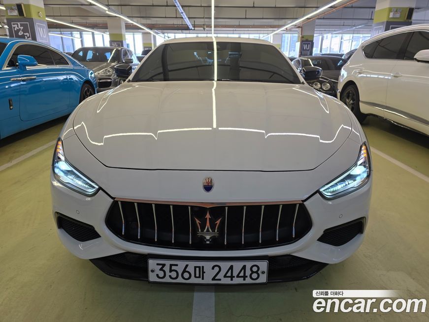 Maserati Ghibli 2019