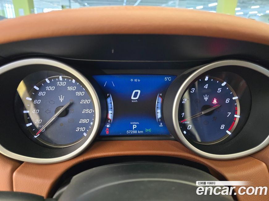 Maserati Ghibli 2019