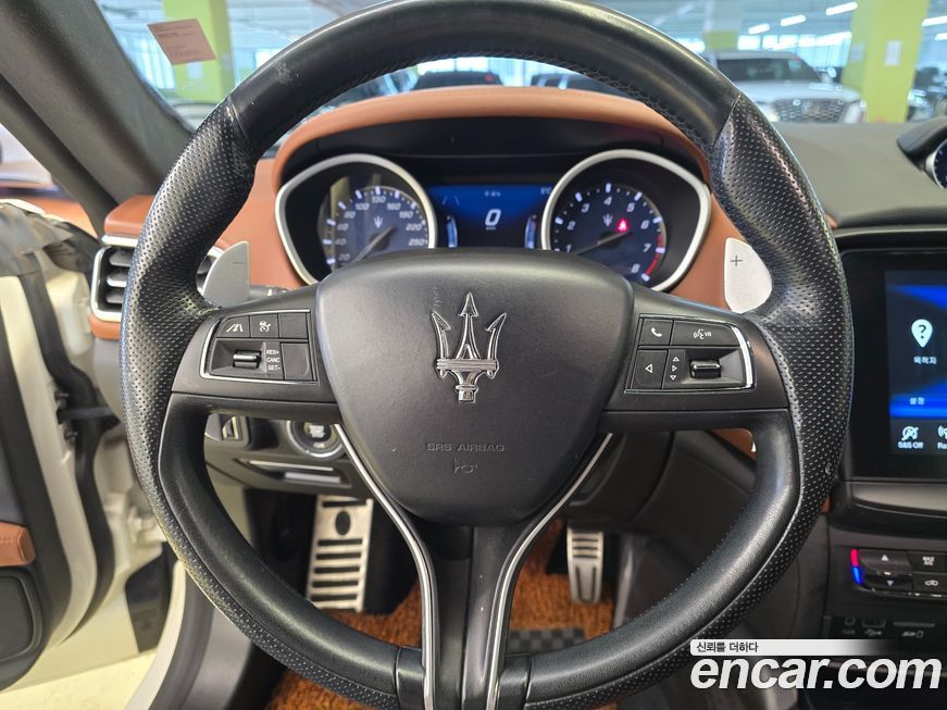 Maserati Ghibli 2019