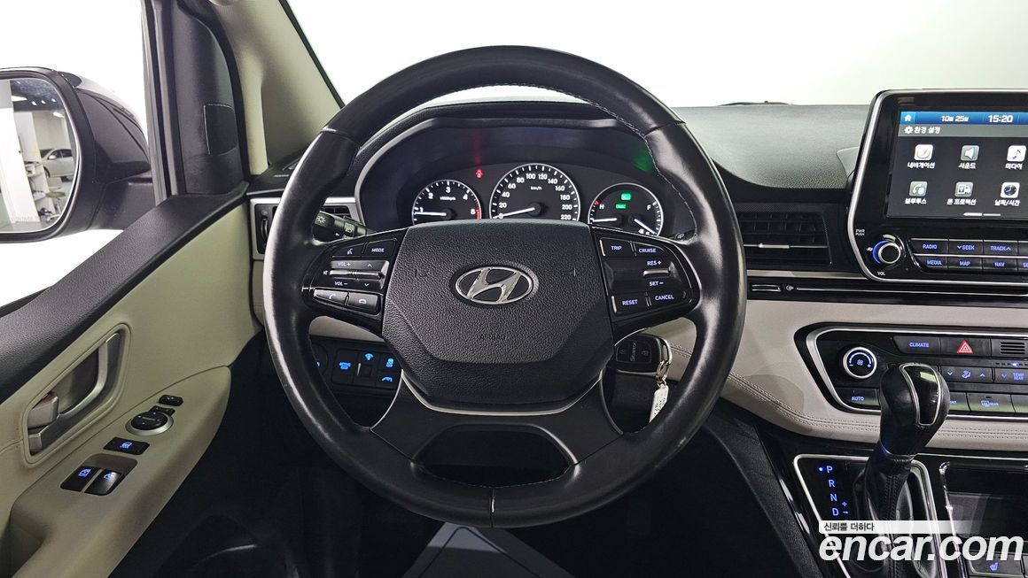 Hyundai Starex 2019