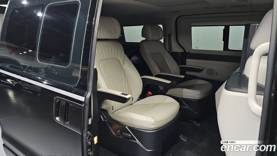 Hyundai Starex 2019