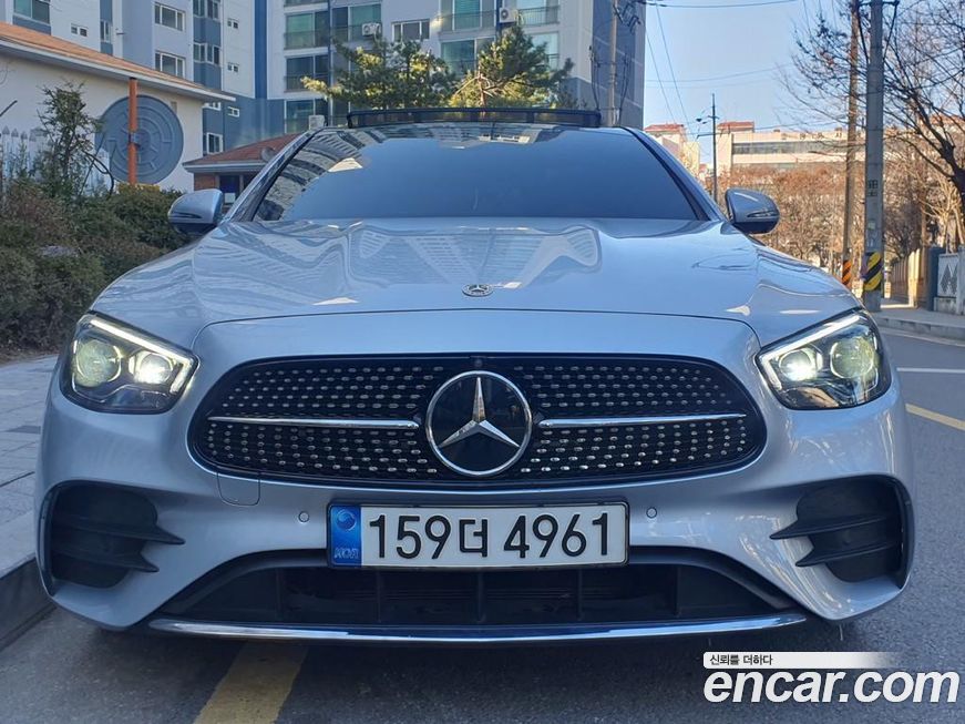 Mercedes-Benz E-Class 2022