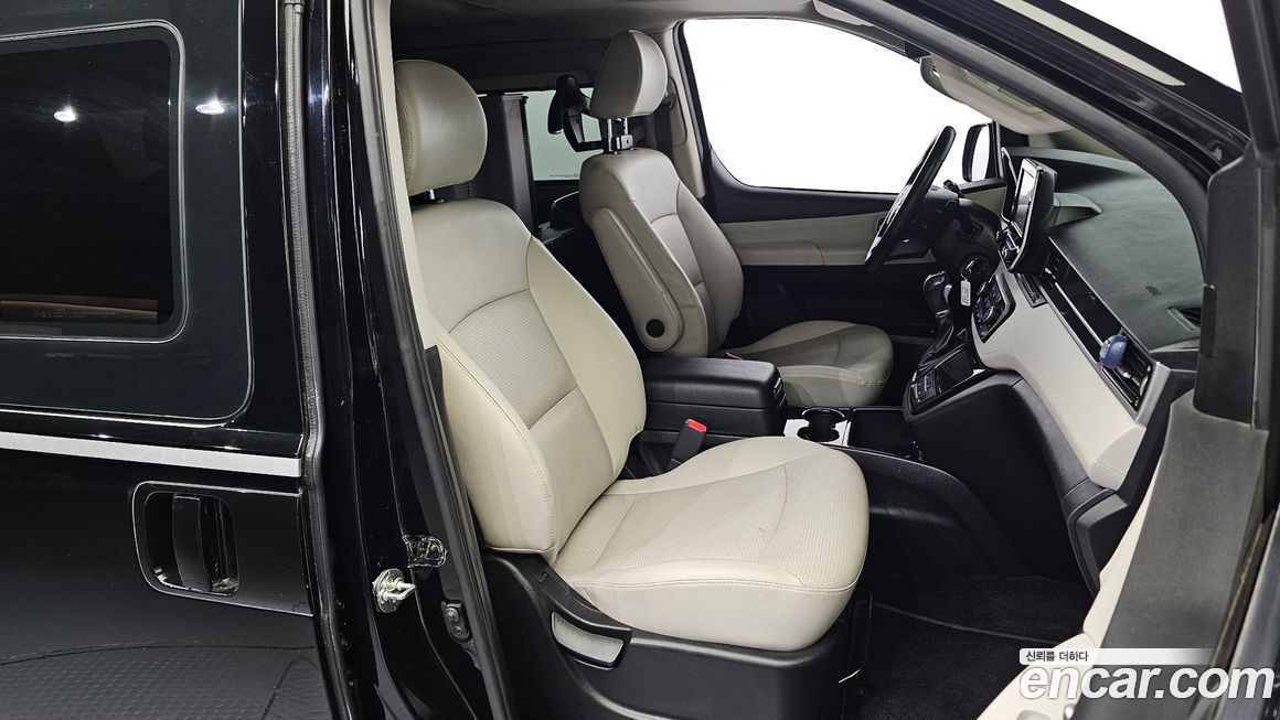 Hyundai Starex 2019