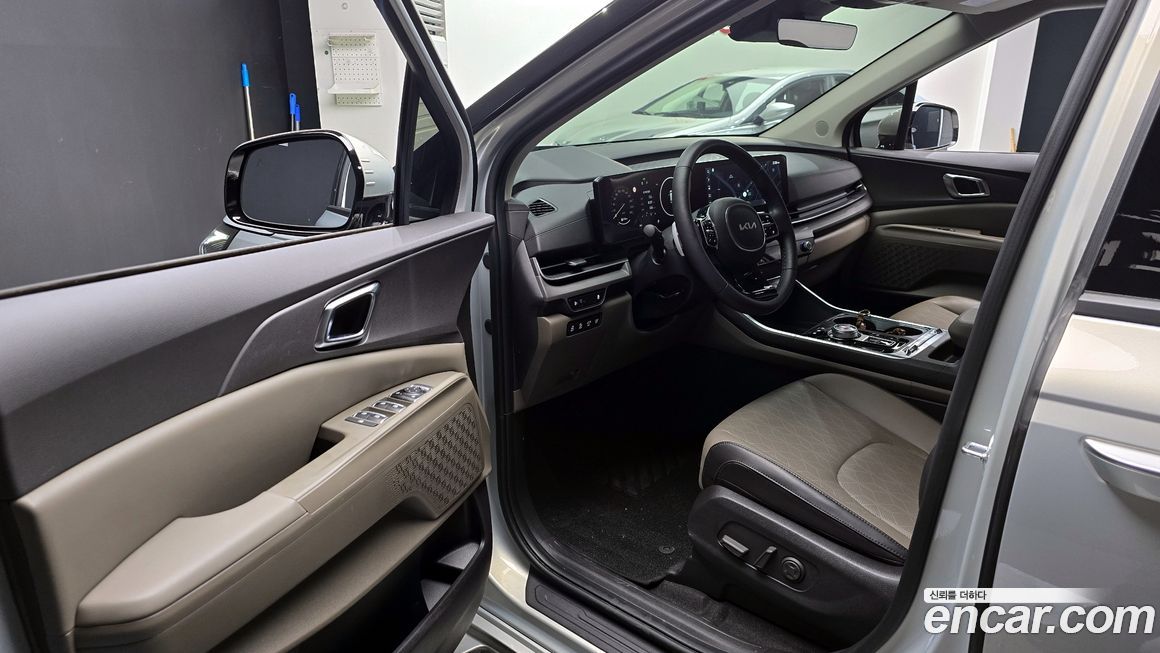 Kia Canival 2024