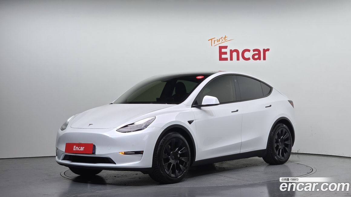 Tesla Model Y 2021
