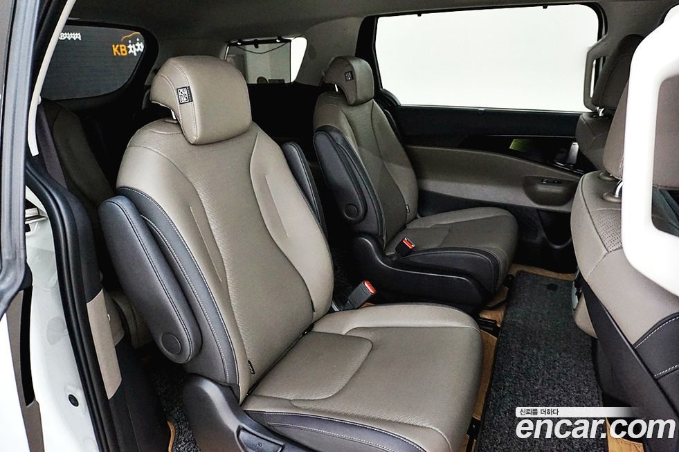 Kia Canival 2024
