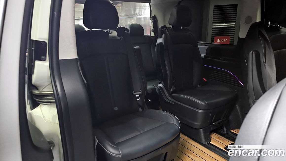 Hyundai Staria 2024