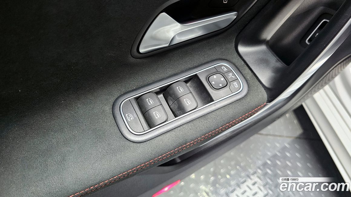 Mercedes-Benz CLA-Class 2023