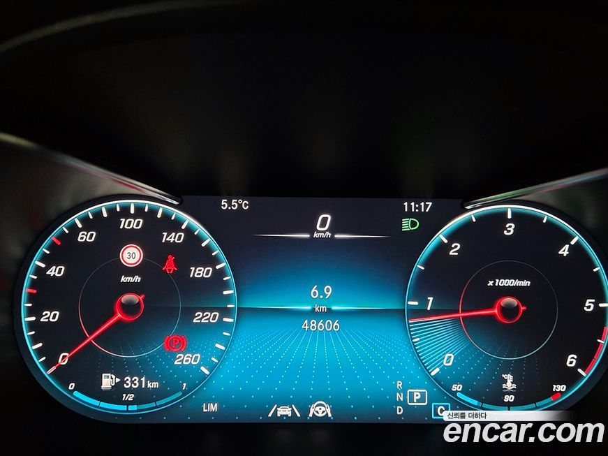 Mercedes-Benz GLC-Class 2021