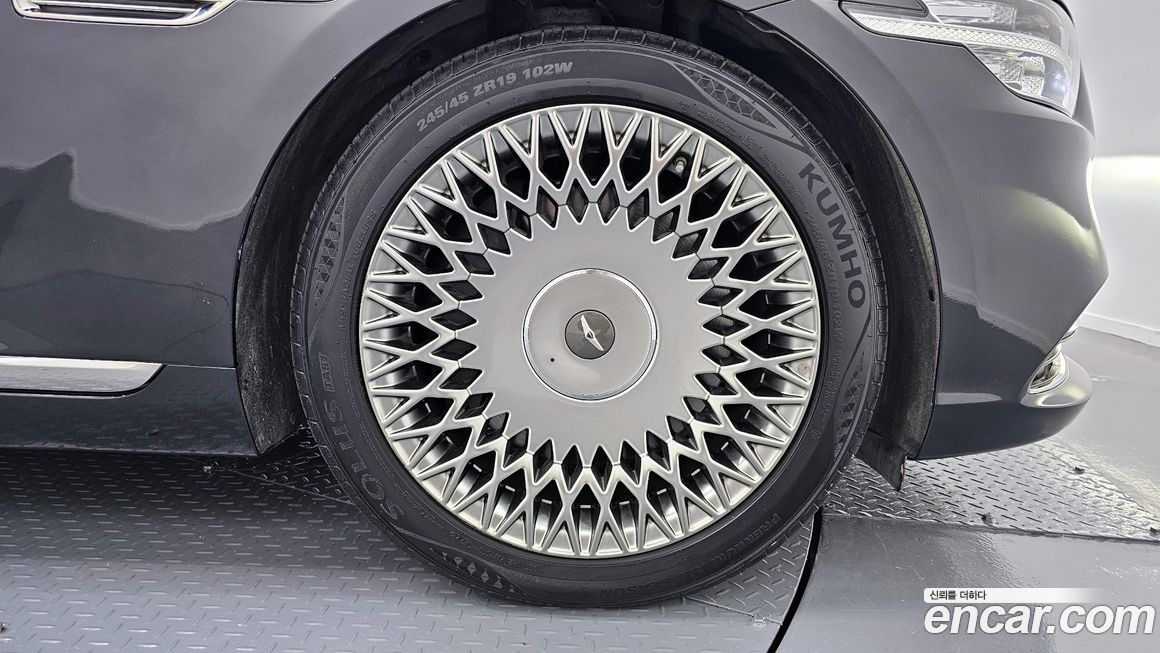 Genesis G90 2021
