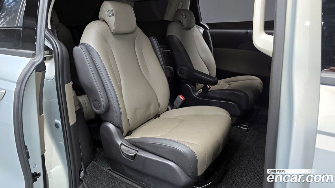Kia Canival 2024
