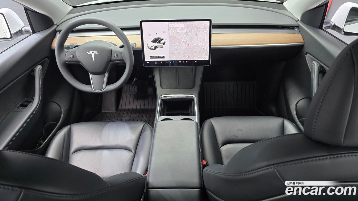 Tesla Model Y 2021