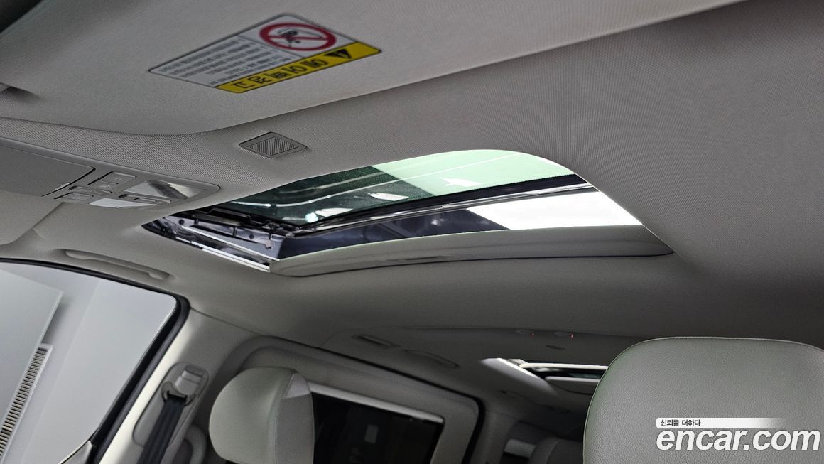 Hyundai Starex 2019