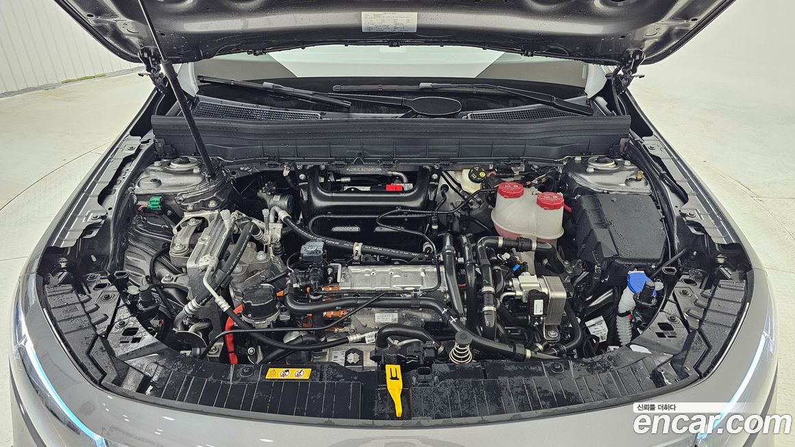 Mercedes-Benz EQB 2026