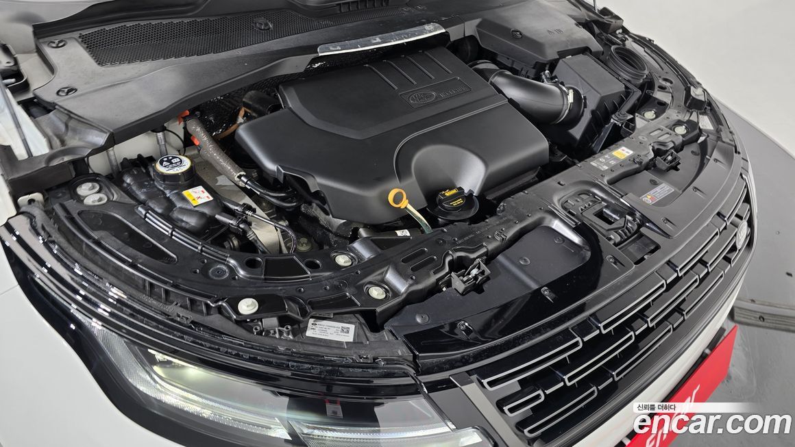Land Rover Range Rover Evoque 2024