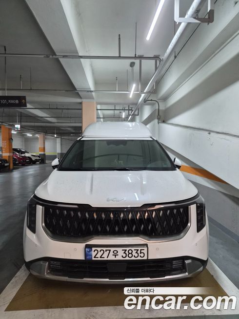 Kia Canival 2024