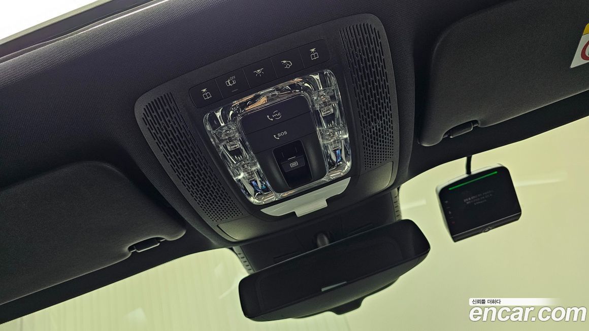 Mercedes-Benz EQB 2026