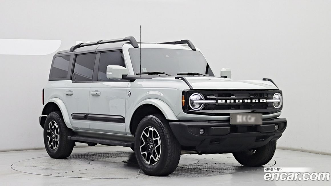 Ford Bronco 2023