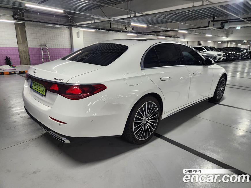 Mercedes-Benz E-Class 2025