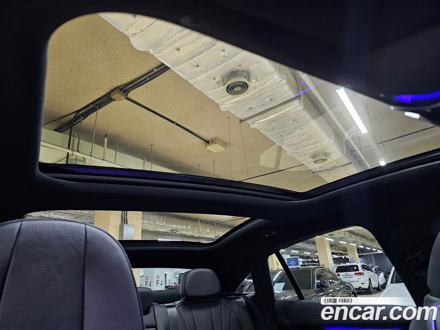 Mercedes-Benz EQE 2024