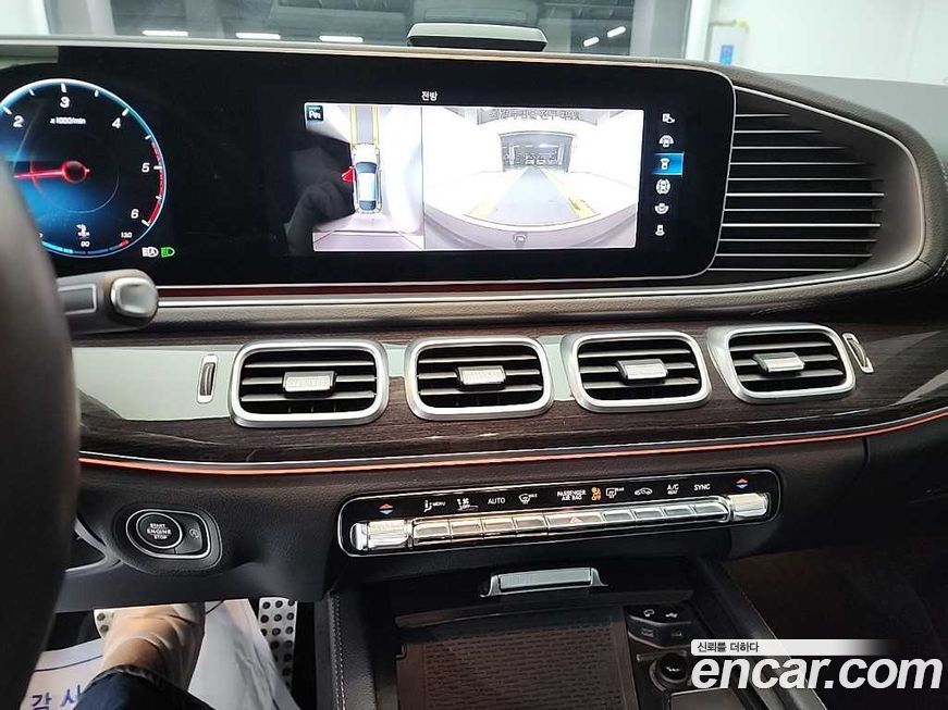 Mercedes-Benz GLE-Class 2021