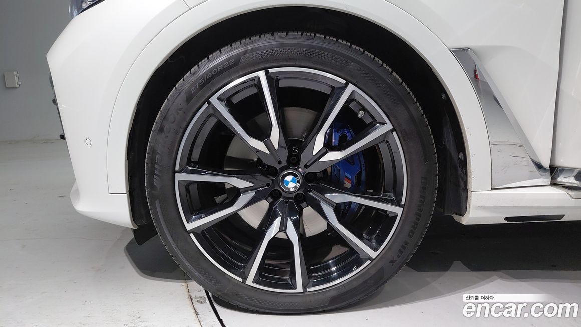 BMW X7 2022