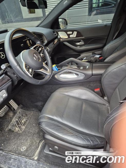 Mercedes-Benz GLE-Class 2021