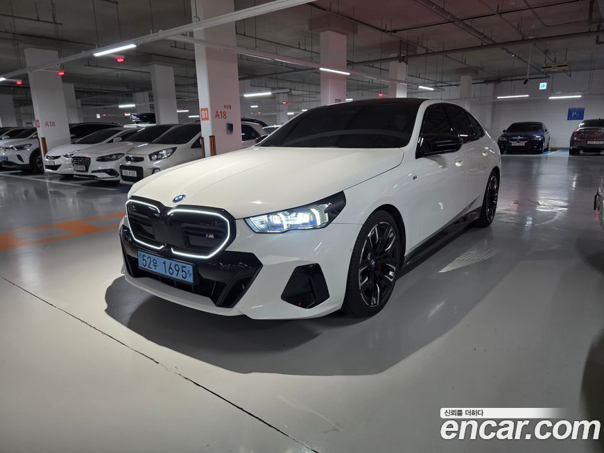 BMW i5 2024