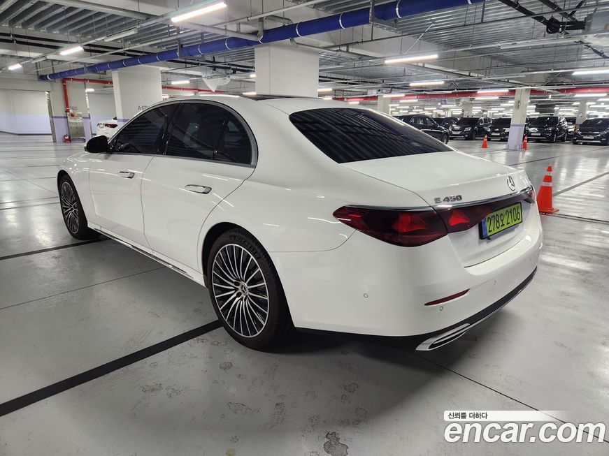 Mercedes-Benz E-Class 2025