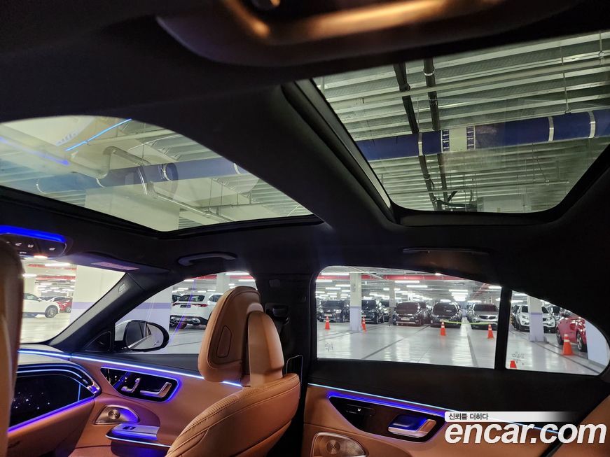 Mercedes-Benz E-Class 2025