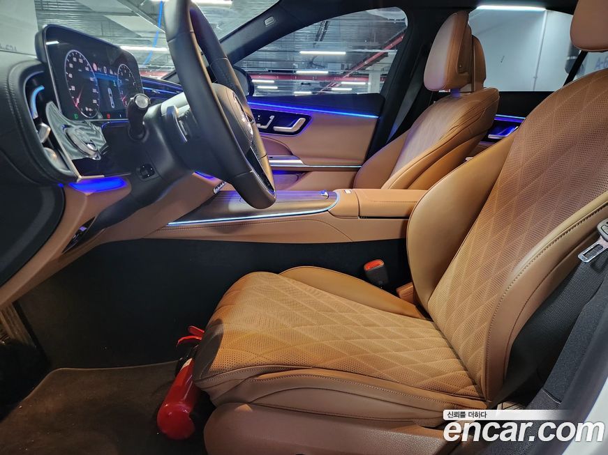 Mercedes-Benz E-Class 2025